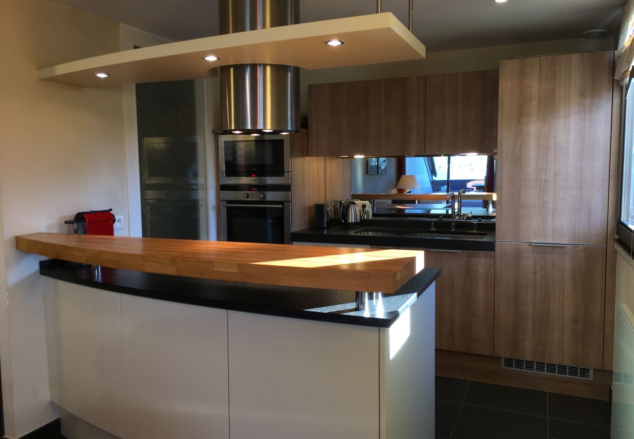 Apartment in Duingt - Lac Paradisiaque – Vue lac & plage privée