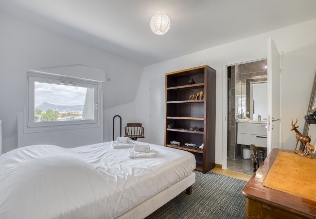 Apartment in Annecy - View point Castle 4* - OG IMMO Apartment in Annecy - View point Castle 4* - OG IMMO