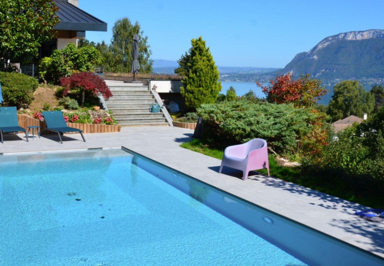 Apartment in Sévrier - Le panorama du lac d'Annecy 4* - OG IMMO