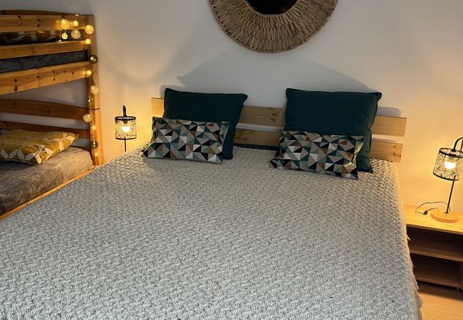 Apartment in Annecy - Paradis vue Lac et Montagnes 4* Apartment in Annecy - Paradis vue Lac et Montagnes 4*