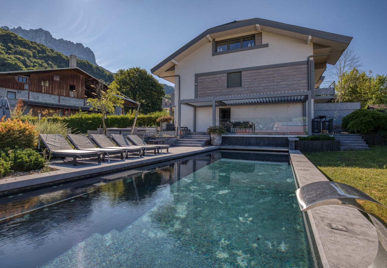 Villa in Menthon-Saint-Bernard - Le Trésor du Château