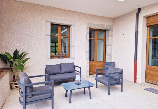 Villa in Veyrier-du-Lac - Villa Savoie 5* - OG IMMO Villa in Veyrier-du-Lac - Villa Savoie 5* - OG IMMO