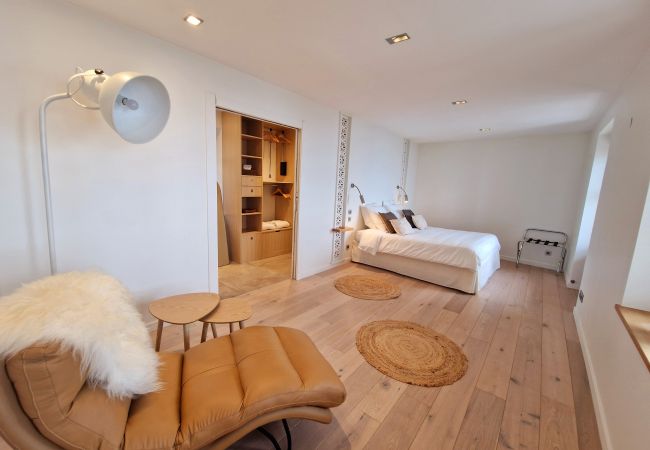 Villa in Veyrier-du-Lac - Villa Savoie 5* - OG IMMO Villa in Veyrier-du-Lac - Villa Savoie 5* - OG IMMO