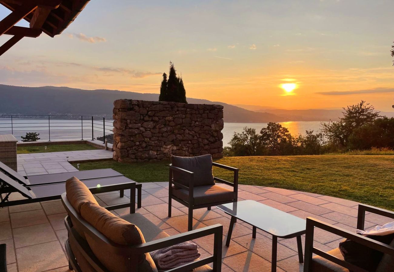 Country house in Veyrier-du-Lac - Villa Savoie 5* - OG IMMO