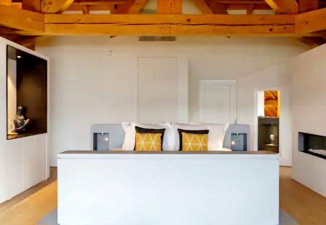 Country house in Veyrier-du-Lac - Domaine Bonaparte 5* - OG Immo Country house in Veyrier-du-Lac - Domaine Bonaparte 5* - OG Immo