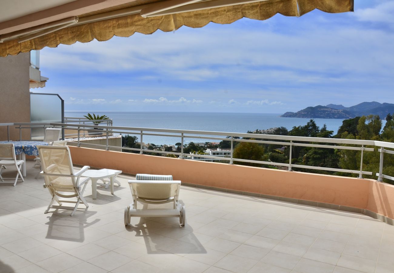 Apartment in Cannes - Exclusivite - Cannes - Croix des gardes - Vue mer Apartment in Cannes - Exclusivite - Cannes - Croix des gardes - Vue mer
