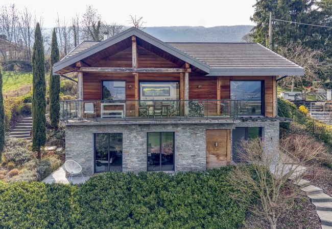 Villa/Dettached house in Saint-Jorioz - Wooden Villa Saint Jorioz