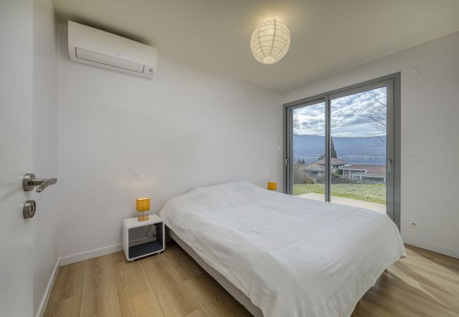 Villa en Veyrier-du-Lac - Wooden Villa 4* Villa en Veyrier-du-Lac - Wooden Villa 4*