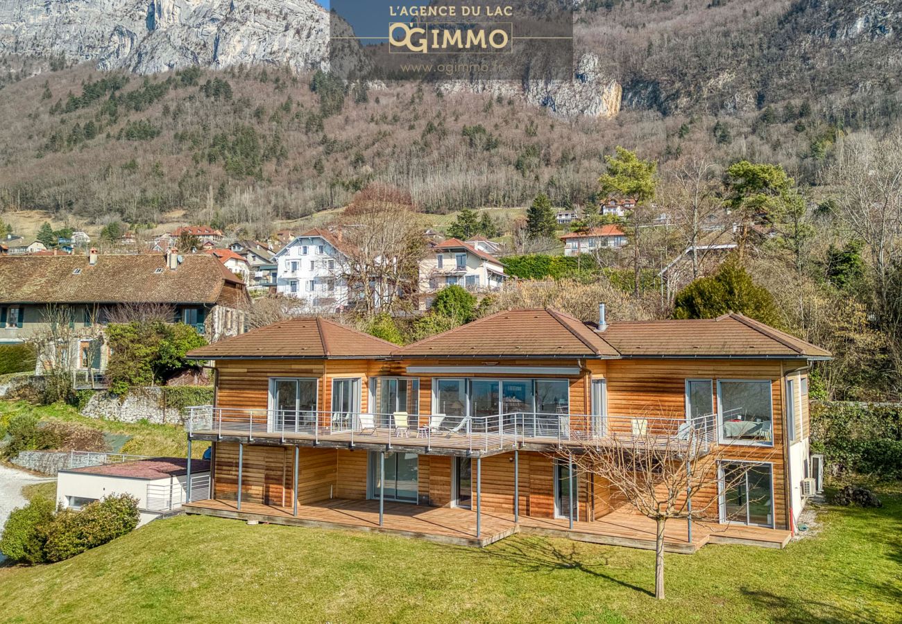 Villa en Veyrier-du-Lac - Wooden Villa 4* - Vue lac & grande terrasse