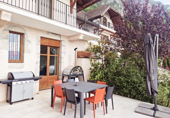 Villa en Veyrier-du-Lac - Villa Savoie 5* - OG IMMO Villa en Veyrier-du-Lac - Villa Savoie 5* - OG IMMO