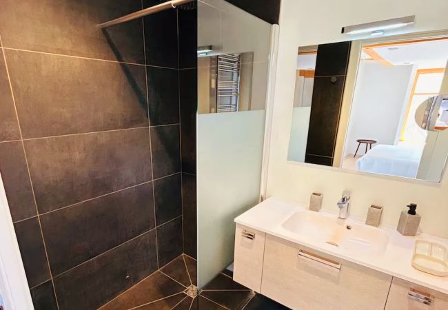 Villa en Veyrier-du-Lac - Villa Savoie 5* - OG IMMO Villa en Veyrier-du-Lac - Villa Savoie 5* - OG IMMO