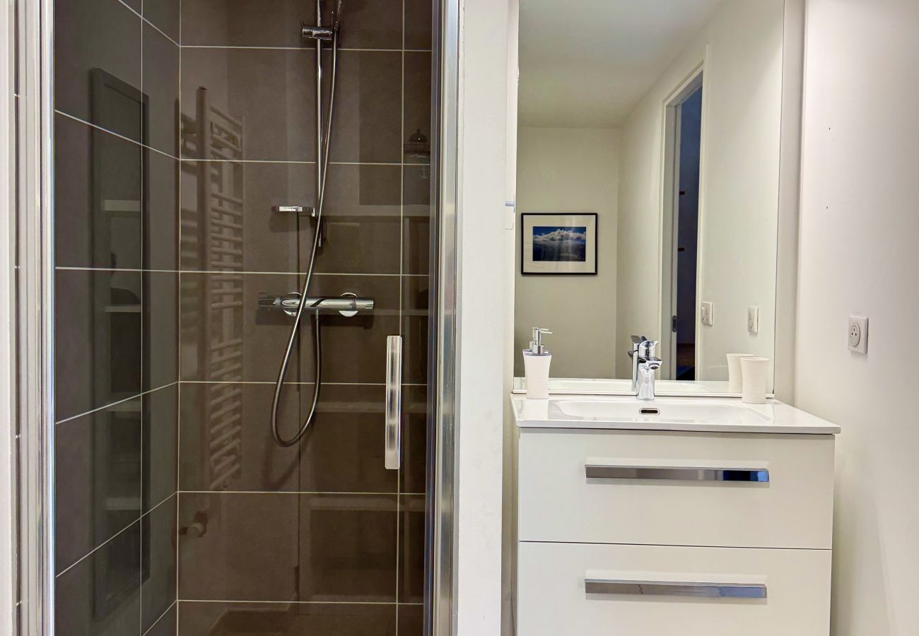 Apartamento en Annecy - View Point Mountain Lake 4*