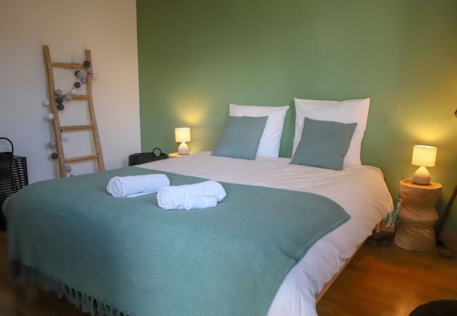 Apartamento en Annecy - T2 Haut Standing Hypercentre pieds dans l`eau Apartamento en Annecy - T2 Haut Standing Hypercentre pieds dans l`eau