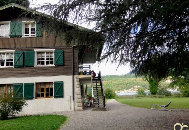 Chalet à Saint-Jorioz - Chalet l'Adret - au bord du lac - OG IMMO