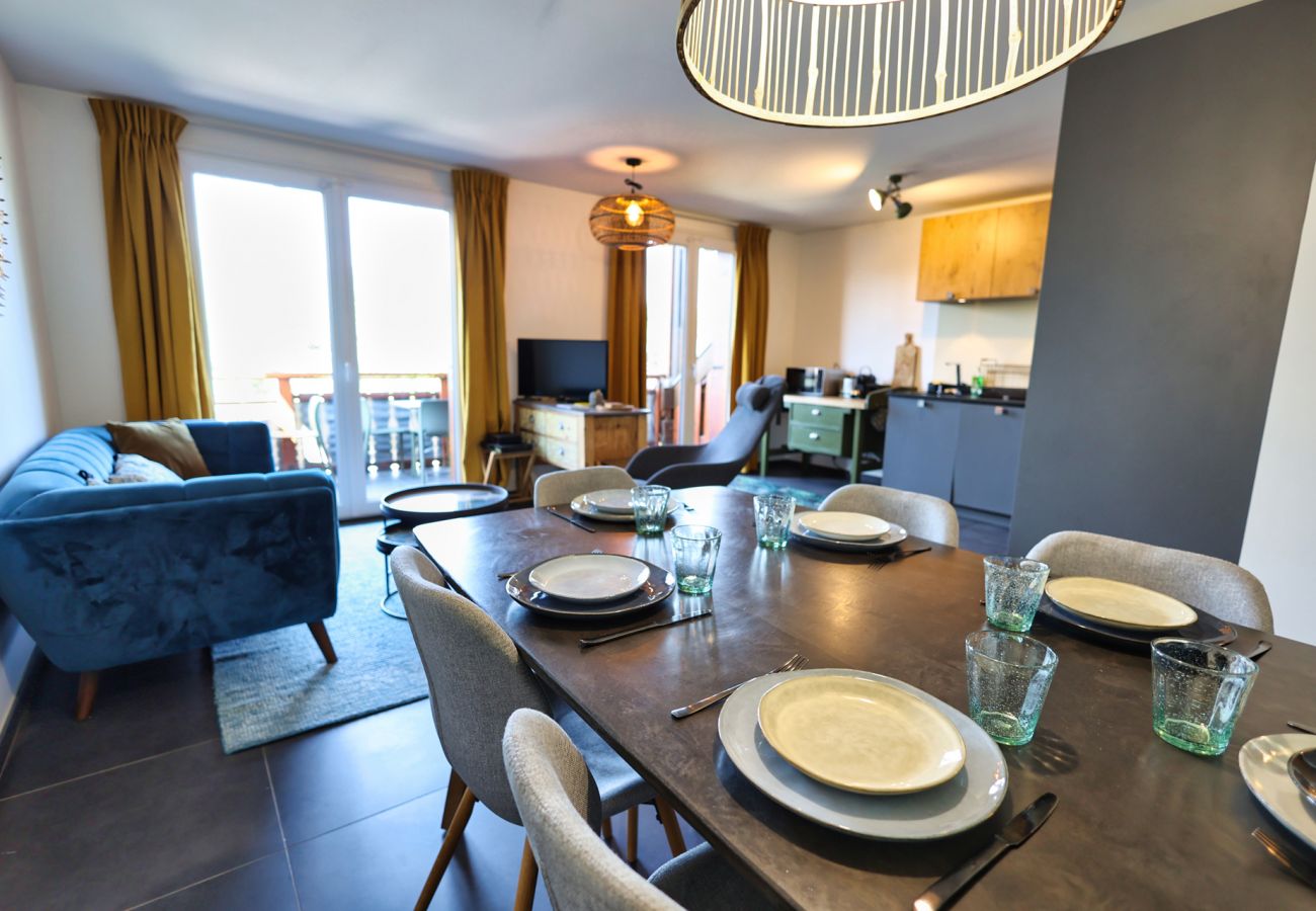 Appartement à Menthon-Saint-Bernard - Plein Ouest entre lac et montagne - OG IMMO