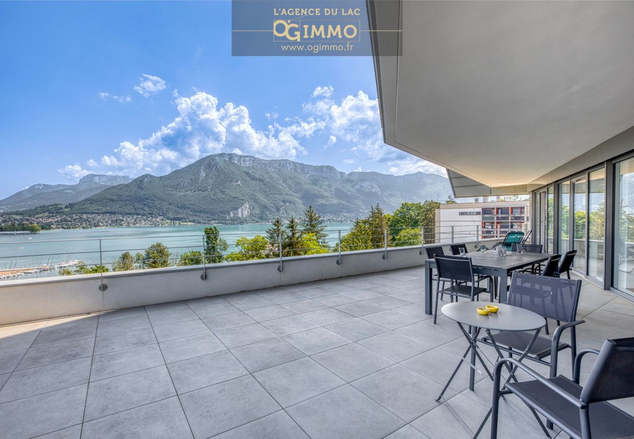 Appartement à Annecy - La Cantonade 4* – Vue imprenable sur le lac Annecy