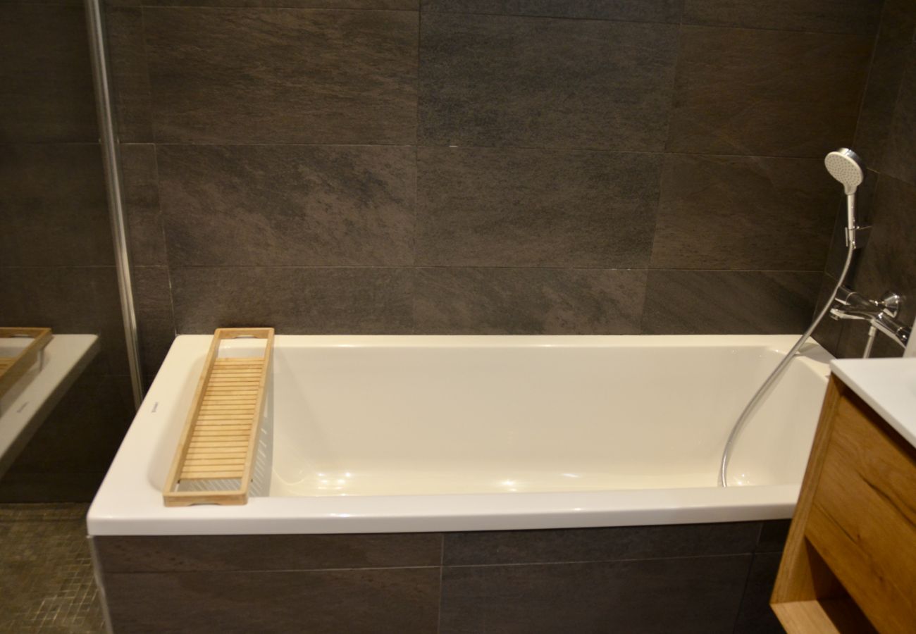 Appartement à Annecy - Beau rivage 3* - OG IMMO