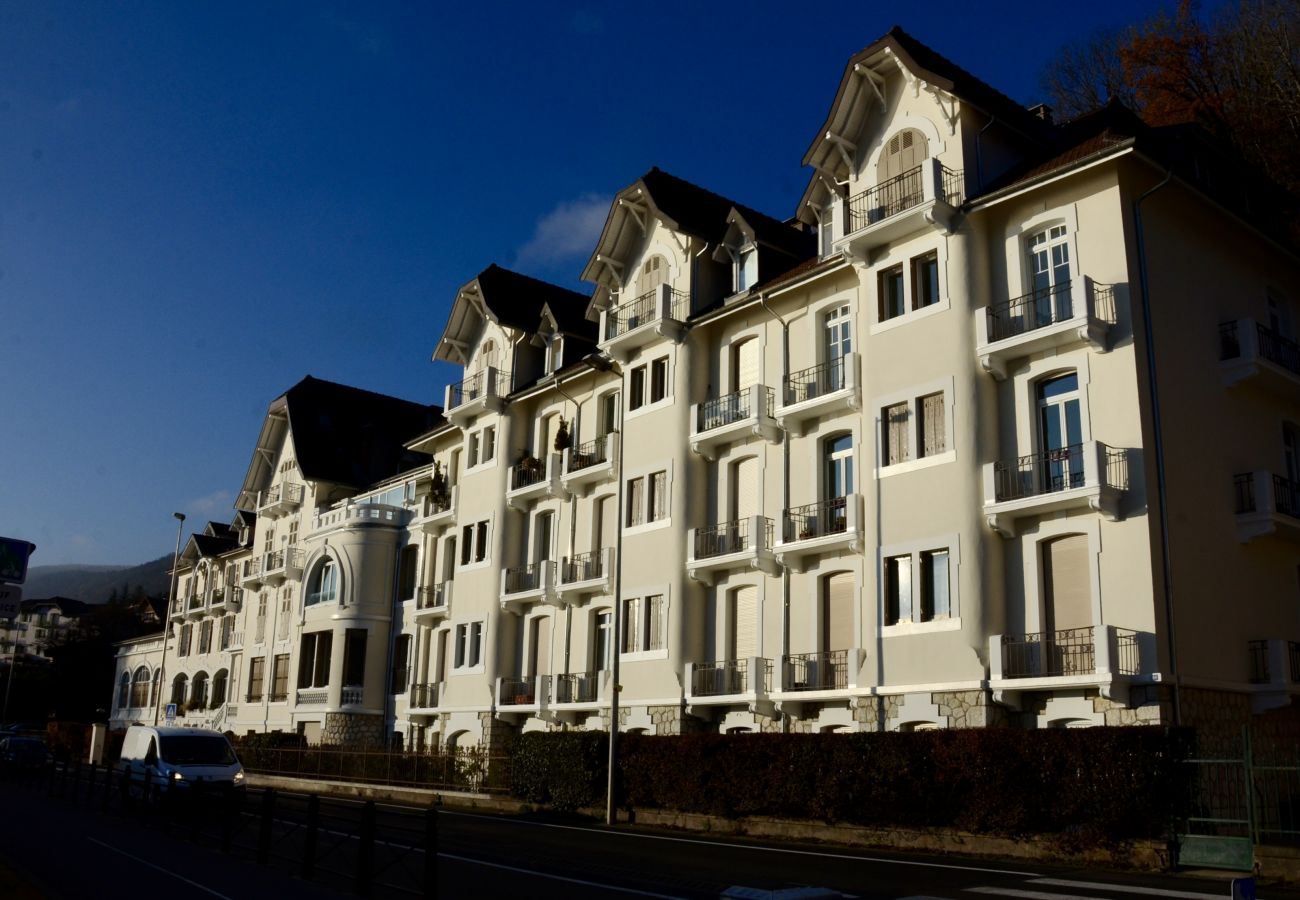 Appartement à Annecy - Beau rivage 3* - OG IMMO
