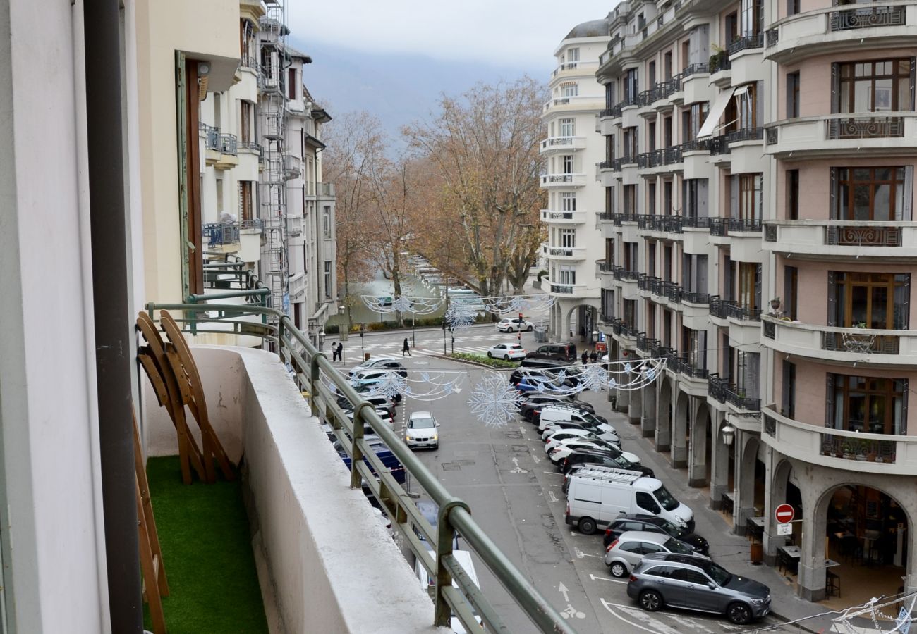 Appartement à Annecy - La venise des Alpes - OG IMMO
