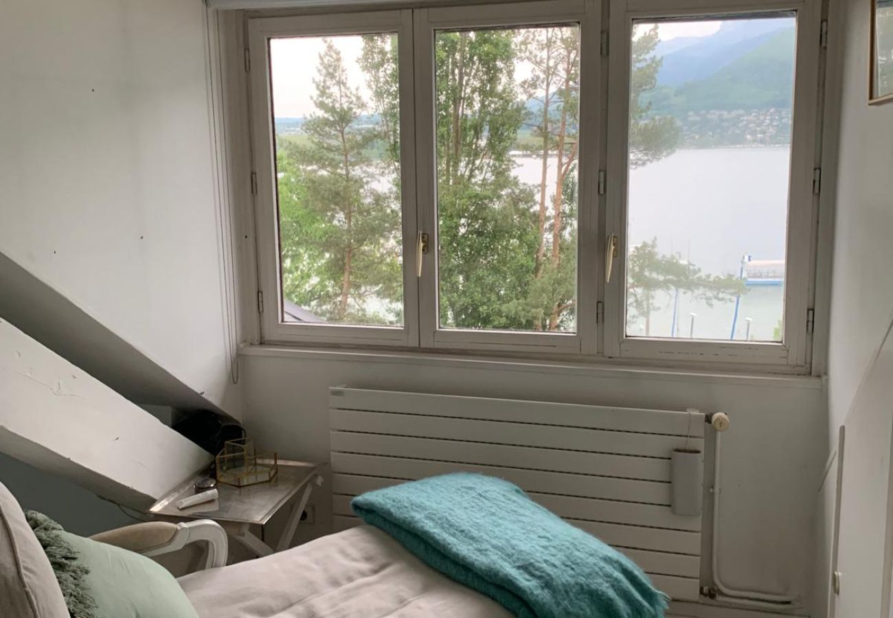 Appartement à Annecy - La marina du lac