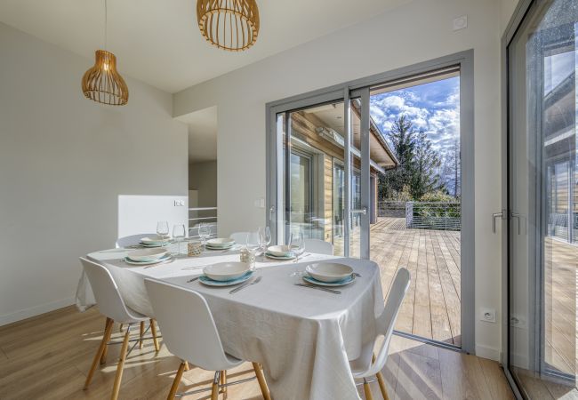 Villa à Veyrier-du-Lac - Wooden Villa 4* Villa à Veyrier-du-Lac - Wooden Villa 4*