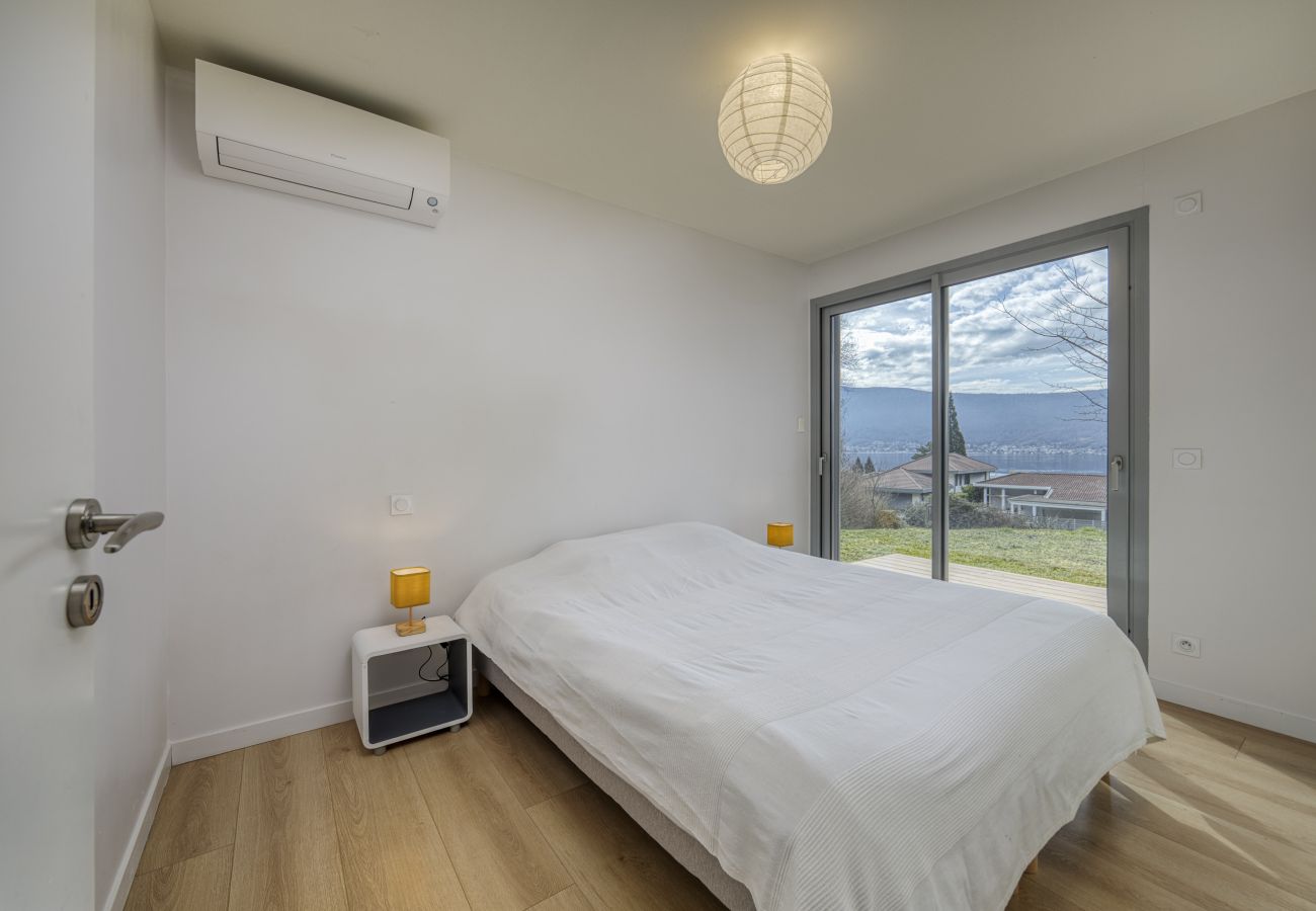 Villa à Veyrier-du-Lac - Wooden Villa 4*